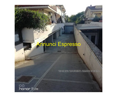  Vendita Garage 90 mq 