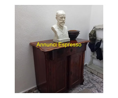 Busto antico del famoso compositore ?ajkovskij