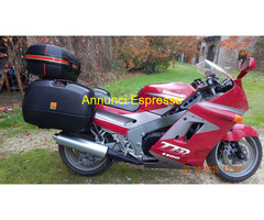 KAWASAKI ZZ-R 1100 TURISMO Turismo