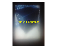 Cassettiera in laminato nero opaco con chiave