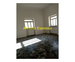 Affitto laboratorio vic osp.le divenere  mq367 affitto Euro1050