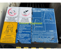 Autogru IVECO FIAT 240.36 CON CASSONE F