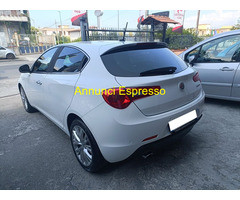 ALFA ROMEO Giulietta 1.6 JTDm 120CV SUPER CAMBIO AUTOMAT Berlina