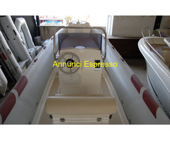 Barca a motoreMARINE MARINER SHOGUN BI-COLOR 7 anno2025 lunghezza mt7