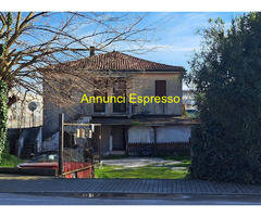 Appartamento mq67 Da ristrutturare piano terra