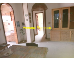 Villa mq400 Da ristrutturare su più livelli