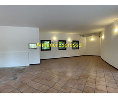 Villa mq136 Da ristrutturare su più livelli