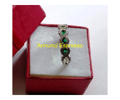 Veretta / Fedina in Argento con Smeraldini