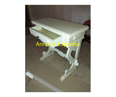 Comodino Laccato antico