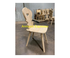Sedie tirolesi  con cuore in legno grezzo