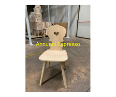 Sedie tirolesi  con cuore in legno grezzo