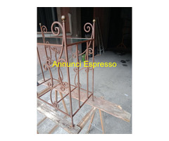 Mobile vintage in ferro