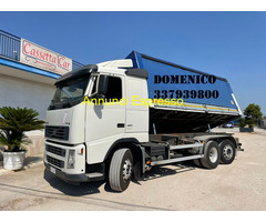 VOLVO FH 12 460 CON CASSONE RIB