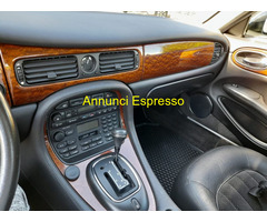 JAGUAR XJ8 3200 V8 Berlina