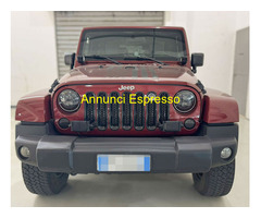 JEEP Wrangler JK versione SAHARA 4WD