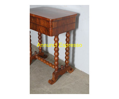 Antico tavolinetto lavoro noce metà XIX SEC noce