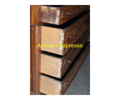 Antico cassettone Carlo X noce massello 1830