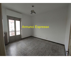 Appartamento mq110 Discreto terzo piano