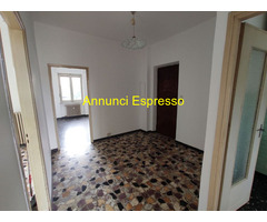 Appartamento mq110 Discreto terzo piano