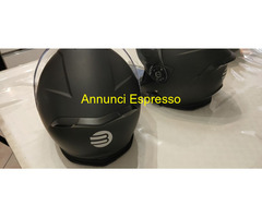2 CASCHI JET CON INTERFONO E BORSE RIGIDE LATERALI