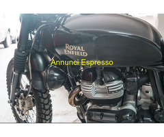 ROYAL ENFIELD CLASSIC Interceptor 650 Custom