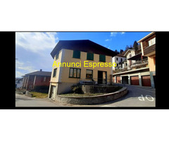 Casa mq430 Da ristrutturare su più livelli