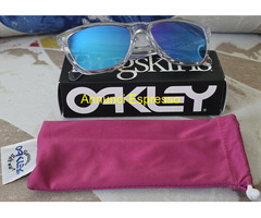 Oakley Frogskins lente prizm sapphire come NUOVI