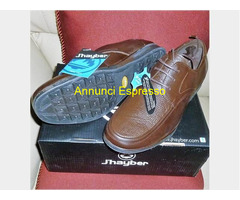 STRINGATA MARRONE UOMO,  NUOVA, MIS. 42