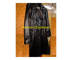 Vendo CAPPOTTO  da donna, nero, cerato, lucido