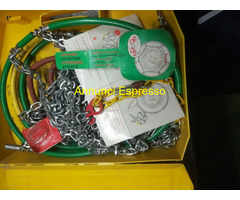 Vendo 2 PACCHI DI CATENE DA NEVE KONIG.