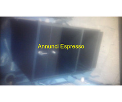 Cassettiera in laminato nero opaco con chiave