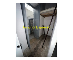 Affitto negozio San Pasquale mq50 affitto Euro300