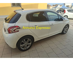 PEUGEOT 208 1.2 Allure 5p Utilitaria