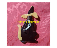 Léa Stein Paris spilla  vintage , in acetato di ce