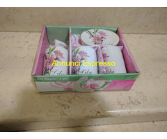 Vendo ELETTRODOMESTICI CERAMICHE VETRO E VASSOI