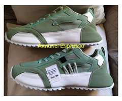 SNEAKER  N. 43 /44 NUOVE, STILE SPORTIVO E CASUAL.