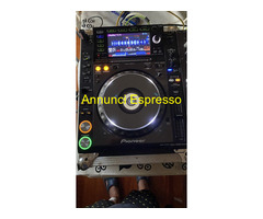 CDJ-2000NXS Deck per DJ digitale professionale