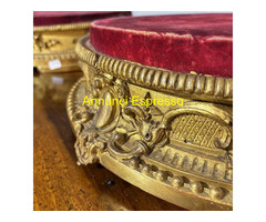 Antica coppia di basi dorate foglia oro