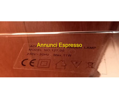 Cloth Hanger Lamp . Lampada da parete