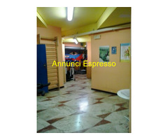 Negozio zona liberta' mq425 Privato