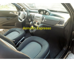 LANCIA Ypsilon Diva Utilitaria