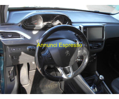 PEUGEOT 2008 BlueHdi 100 SW Station Wagon