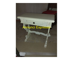 Comodino Laccato antico