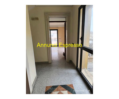 Affitto appartamento zona prima periferia mq275 numero localicinque