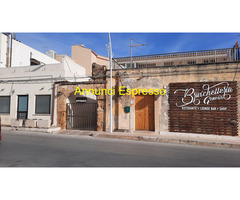 Ristorante PORTOTURISTICO AVOLA mq1300 Professionale