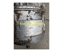 Motoriduttore Sirem per refrigeratore latte.