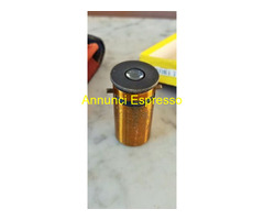 Microscopio portatile da campo vintage in dotazion