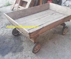 Carrello antico per arredamento