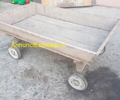 Carrello antico per arredamento
