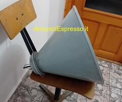 Lampada industriale degli anni 70